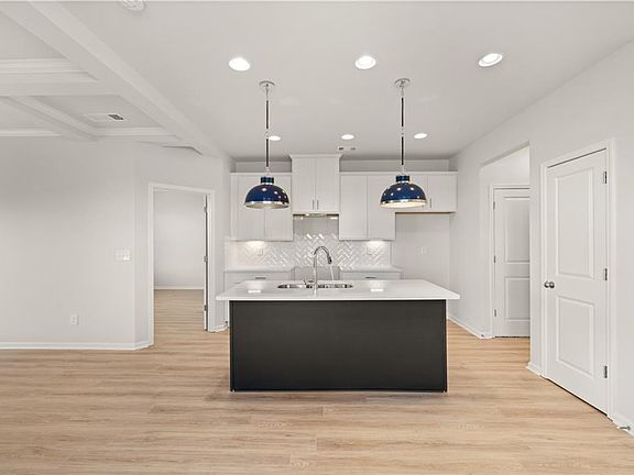 4th image of 2818 Aralynn Way