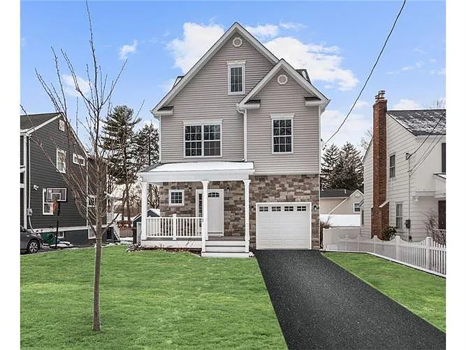 97 Linden Ave photo 1