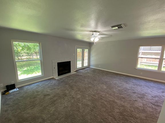 5th image of 6927 Wright Way St #6927