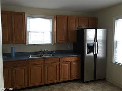 4th image of 14206 Courtland Ave