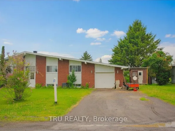 2422 Ouellette St, Clarence Rockland, ON K0A 3N0