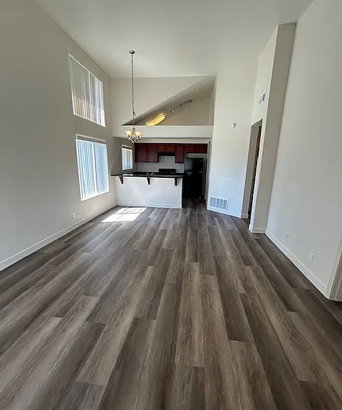 416 N Imperial Ave #27 — Photo 3