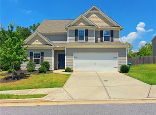 279 Darling Ln, Pendergrass, GA 30567