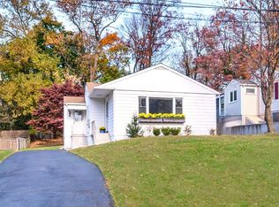 16 Wistar Ct, Darien, CT 06820