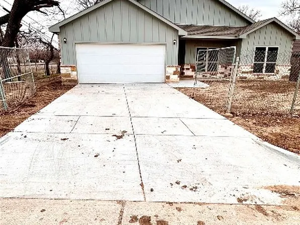3800 Cardinal Rdg, Fort Worth, TX 76119