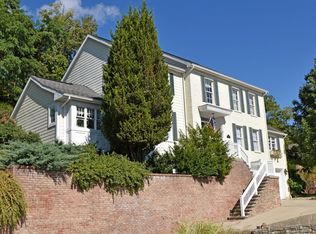 751 Bigben Ln, Cincinnati, OH 45226