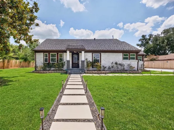 5032 Madalyn Ln, Houston, TX 77021