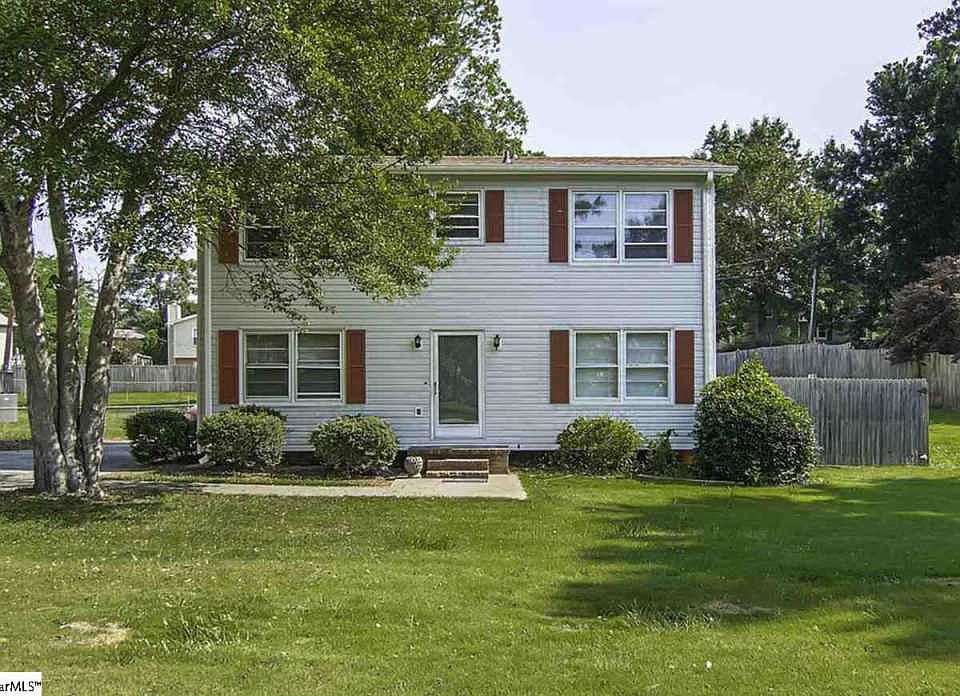 1st image of 405 Sellwood Cir