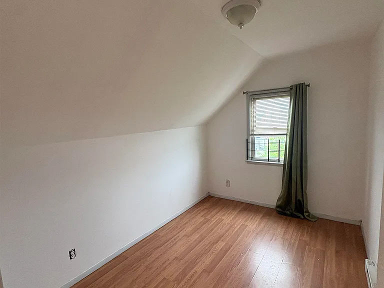 36 Pinecrest Rd #2 — Photo 5