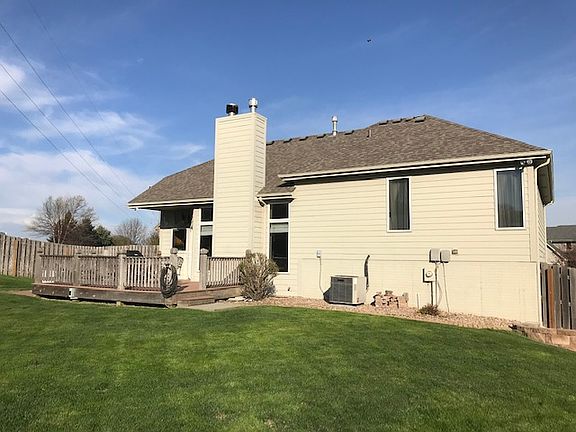 4th image of 2117 N 151st Avenue Cir