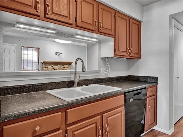 14403 N Pennsylvania Ave #5A, Oklahoma City, OK 73134