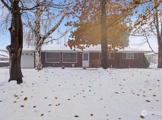 814 N Ely Pl, Kennewick, WA