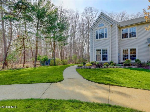 243 Larchwood Court, Howell, NJ 07731