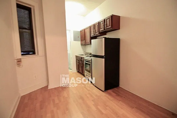 Rented by Mason Group LLC | media 9
