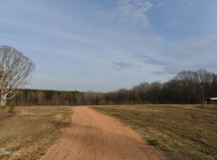 160 Simon Chapel Rd, Como, MS 38619