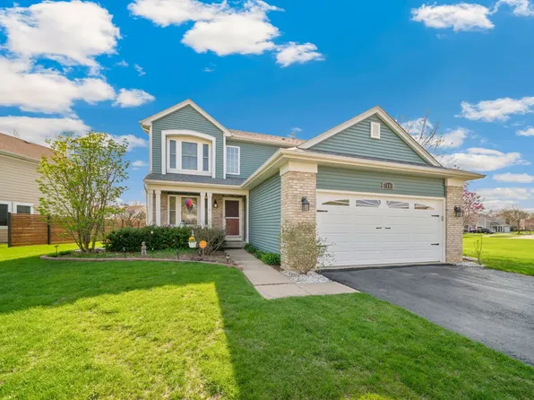 1282 Berkshire Ln, Grayslake, IL 60030