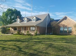 335 Hidden Trail Ln, Van Alstyne, TX 75495