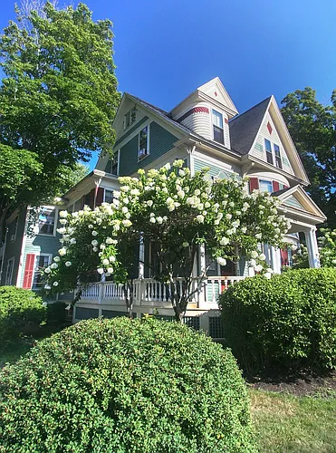 609 Central Photo 1