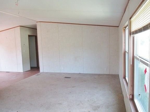 2nd image of 8922 Equestrian Dr