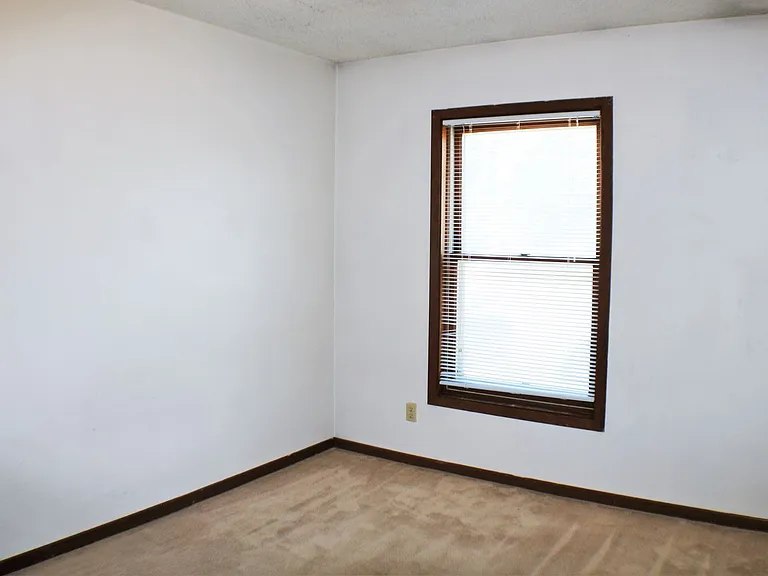521 Kirkwood Ave #110 — Photo 24