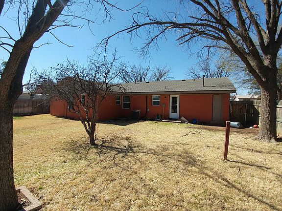 4th image of 333 Westridge Dr