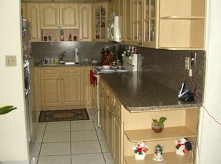 631 W 80th St, Hialeah, FL 33014