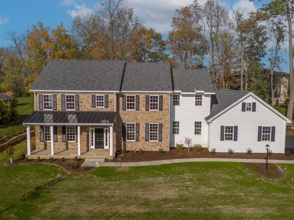 285 Meadowsweet Dr, State College, PA 16801