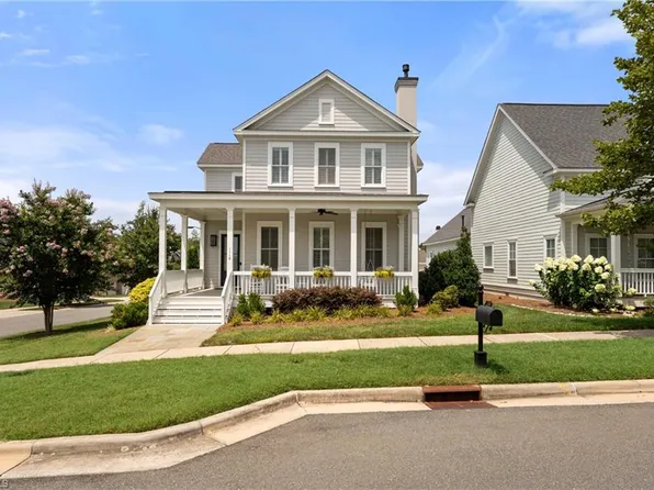 1110 Heron Ridge Rd, Winston Salem, NC 27106