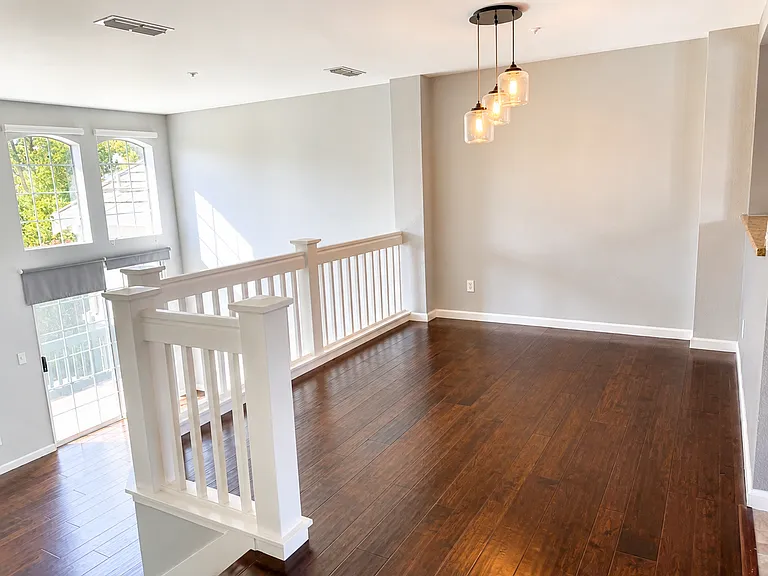 635 Condor Ct — Photo 4