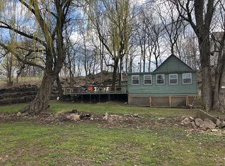 23 Alix Rd, Cohoes, NY 12047