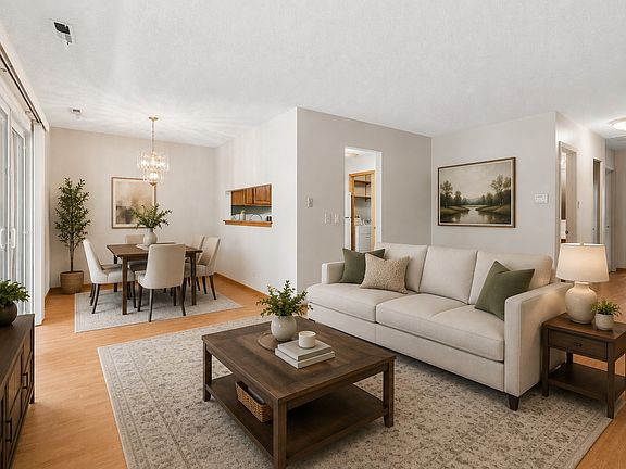 3rd image of 11141 Cottonwood Dr #18D