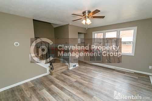 3rd image of 16225 Edgewood Ave