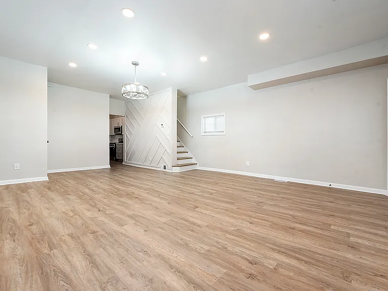 440 Ruxton St — Photo 16