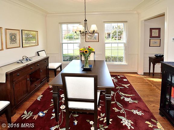 5th image of 6022 Woodlake Ln