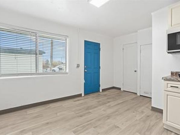 201 S Main St #4