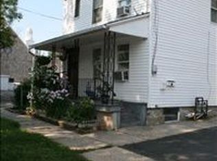 14 Doughty St, Raritan, NJ 08869