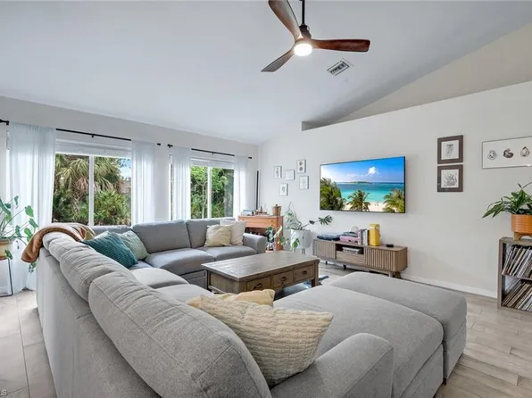 27281 Tortoise TRL, BONITA SPRINGS, FL 34135