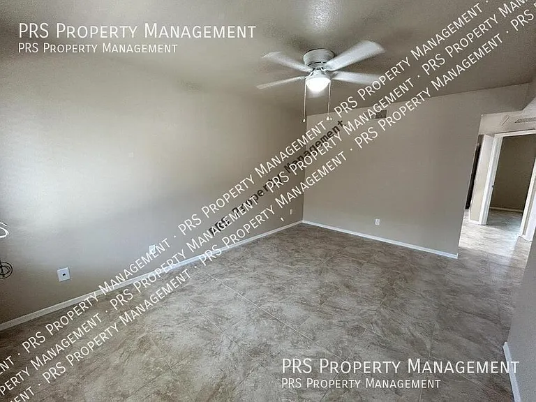 551 S Lesueur #2 — Photo 4