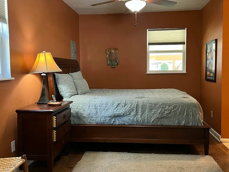 2 Fleetwood Pl — Photo 16