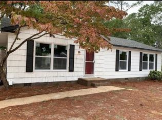 1615 Morehead Ave, Fayetteville, NC 28303