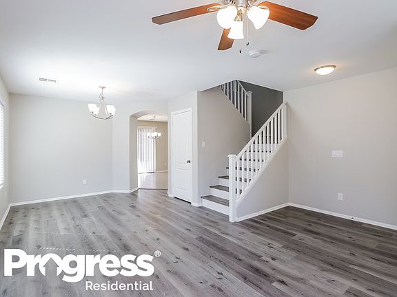 4th image of 16039 W Kendall St