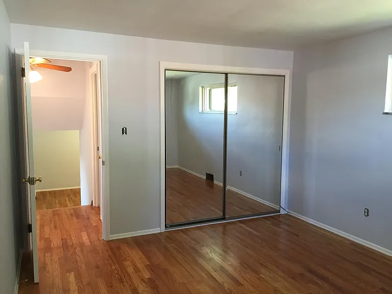 Altaview Dr — Photo 7