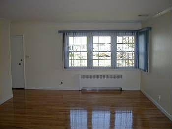5th image of 3728 Ferndale Dr