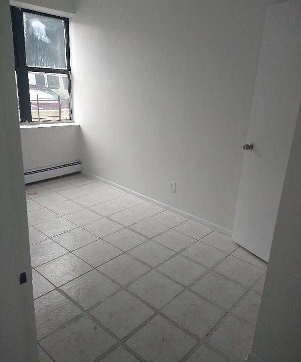 35 Saint Casimir Ave Yonkers NY Zillow