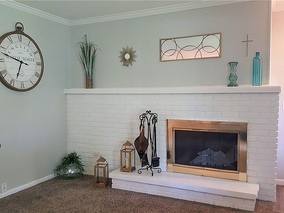 3rd image of 11381 Brady Ln