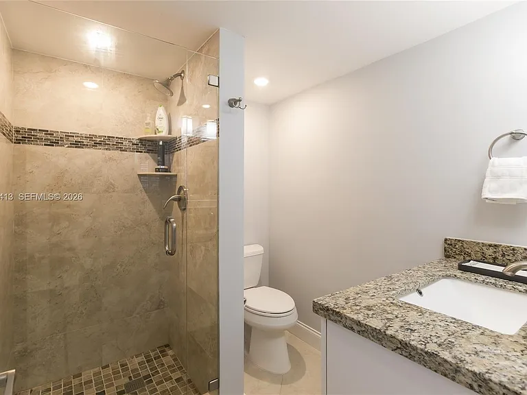 14 Royal Palm Way #601 — Photo 12