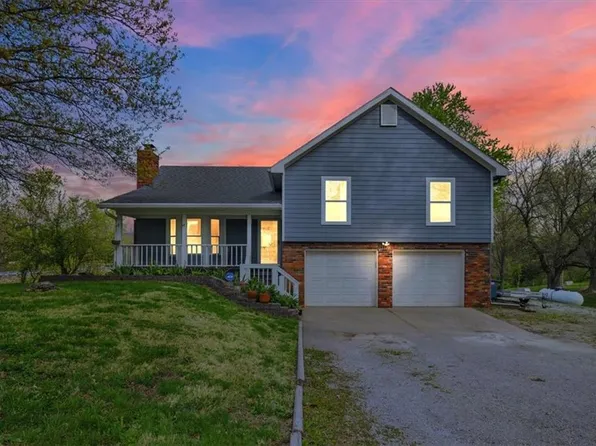 9710 N Conant Ave, Platte City, MO 64079