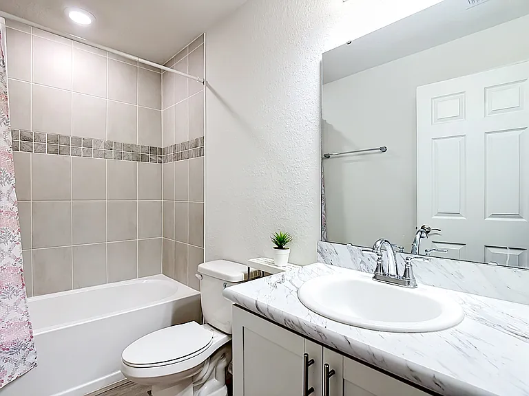 371 Crossings Ave — Photo 6