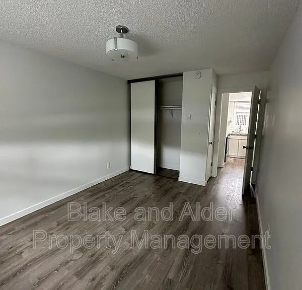 834 SE 42nd Ave — Photo 10