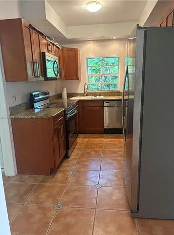 6625 Nervia St — Photo 10